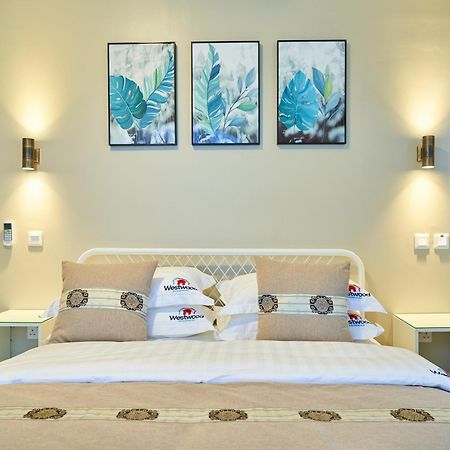 Westwood Residences Αρούσα Εξωτερικό φωτογραφία