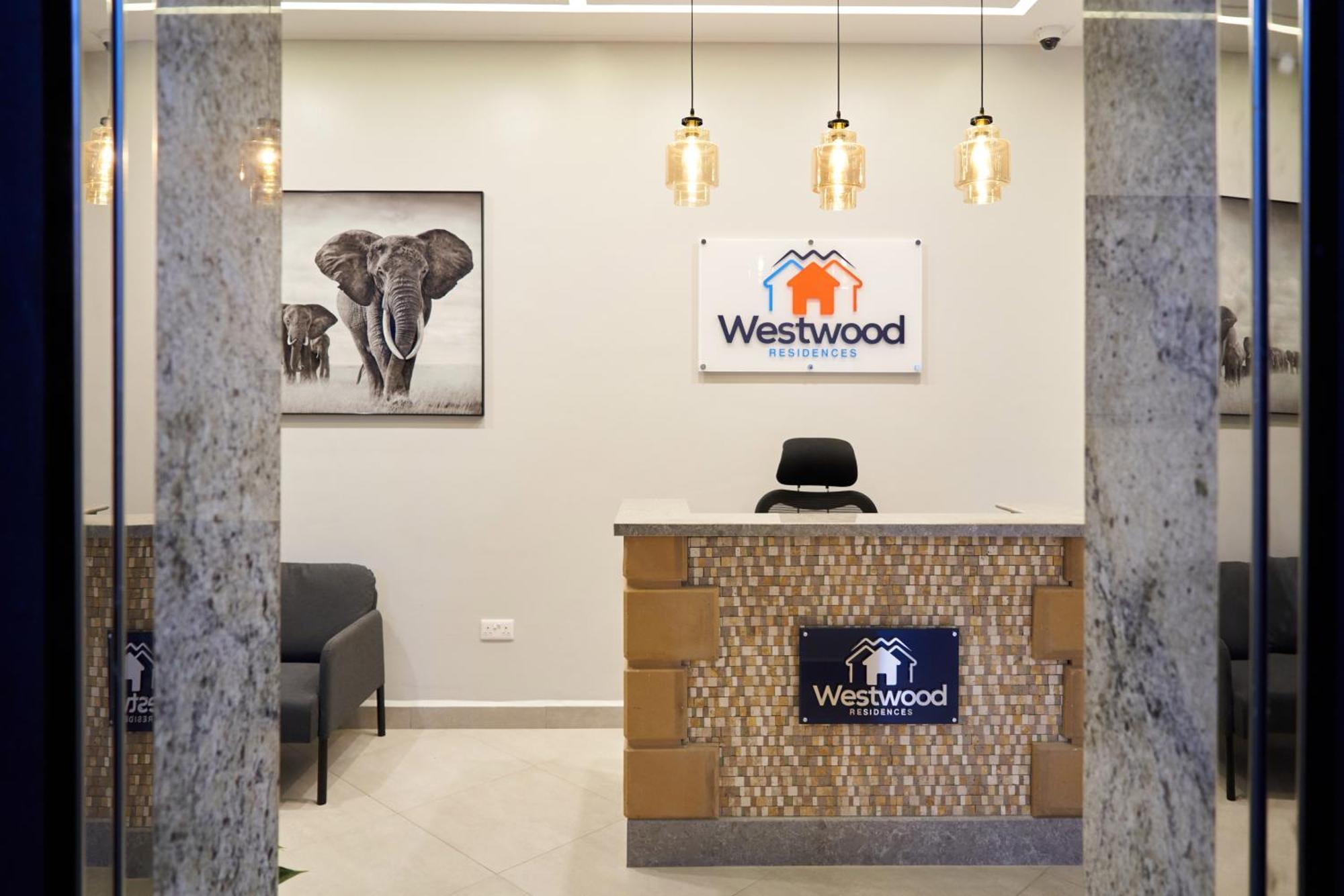 Westwood Residences Αρούσα Εξωτερικό φωτογραφία